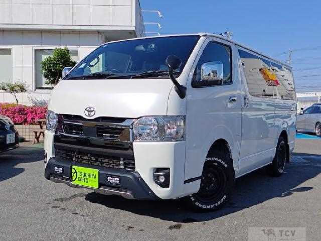 2022 Toyota Hiace Van