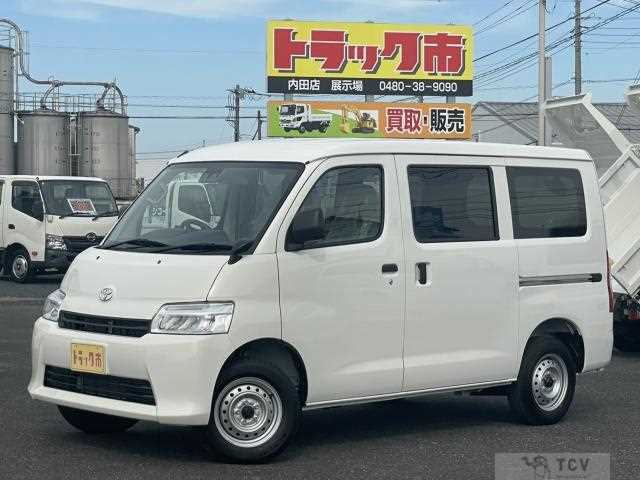 2025 Toyota Townace Van