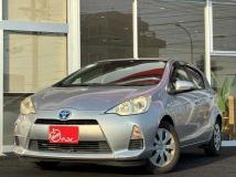 2013 Toyota AQUA
