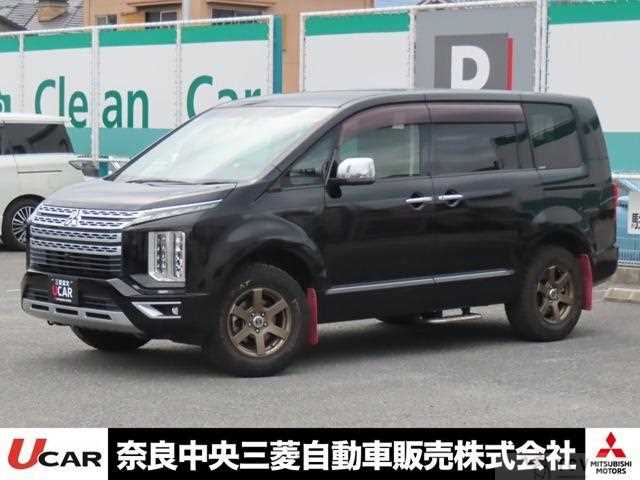 2019 Mitsubishi Delica D5