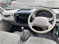 2005 Hino Dutro