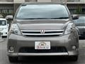 2011 Toyota Isis