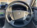 2012 Toyota Crown