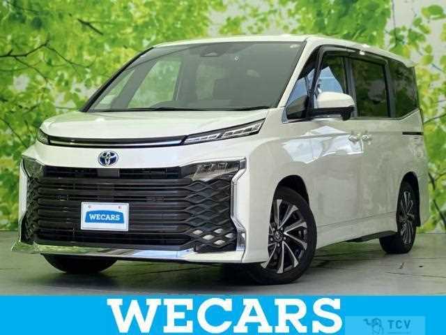 2025 Toyota Voxy