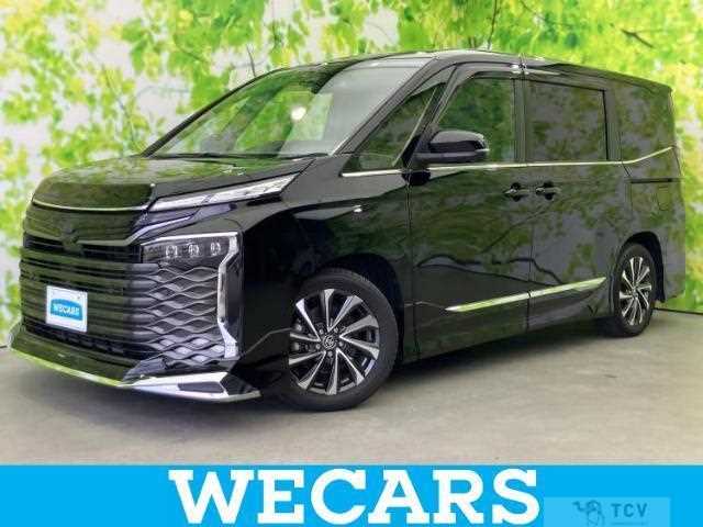 2023 Toyota Voxy