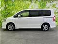 2012 Toyota Noah