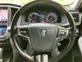 2016 Toyota Crown Hybrid
