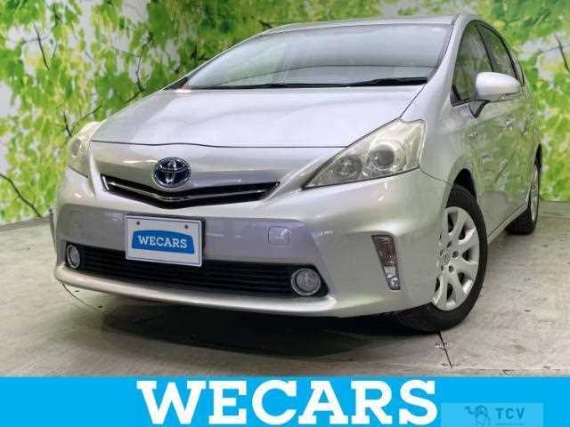 2011 Toyota PRIUS α
