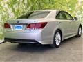 2013 Toyota Crown Hybrid