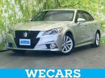2013 Toyota Crown Hybrid