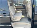 2005 Toyota Alphard V