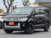 2016 Mitsubishi Delica D5