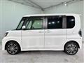 2017 Daihatsu Tanto