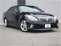 2012 Toyota Crown Hybrid