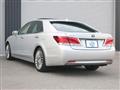 2013 Toyota Crown Majesta
