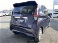 2022 Nissan Nissan Others