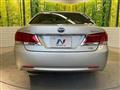 2016 Toyota Crown Hybrid
