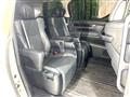 2022 Toyota Alphard Hybrid