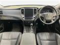 2014 Toyota Crown Hybrid