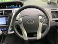 2013 Toyota PRIUS α