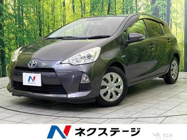 2013 Toyota AQUA