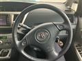 2005 Toyota Voxy