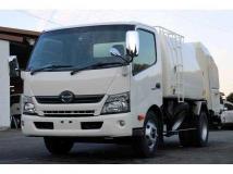 2013 Hino Dutro