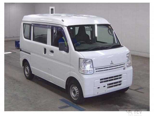 2016 Mitsubishi Minicab Van
