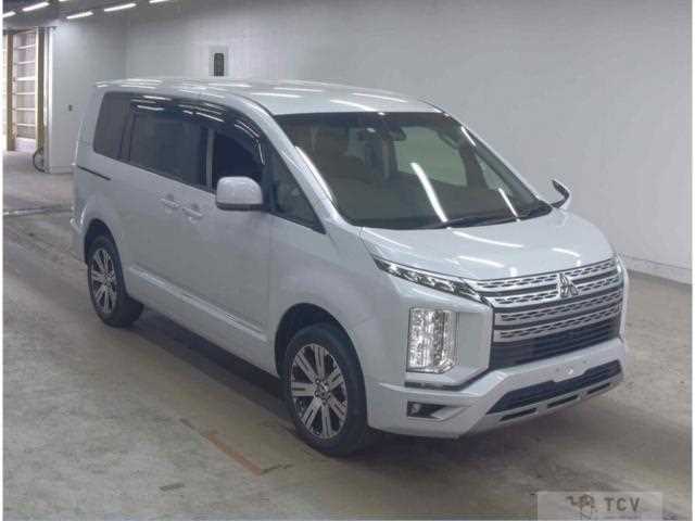 2023 Mitsubishi Delica D5