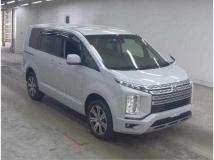 2023 Mitsubishi Delica D5
