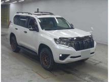 2021 Toyota Land Cruiser Prado