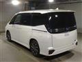 2022 Toyota Voxy