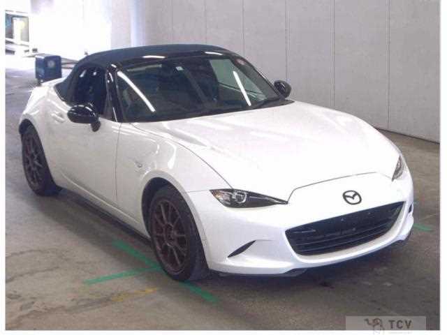 2023 Mazda Roadster