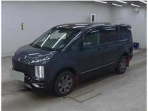 2022 Mitsubishi Delica D5