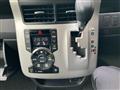 2013 Toyota Voxy