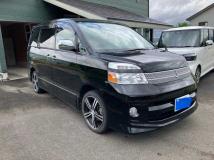 2006 Toyota Voxy