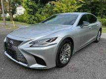 2017 Lexus LS