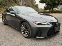 2021 Lexus IS
