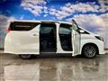 2015 Toyota Alphard G
