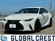 2022 Lexus IS