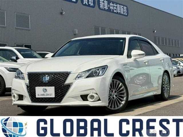 2014 Toyota Crown Hybrid