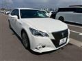 2014 Toyota Crown Hybrid