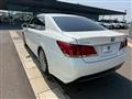 2014 Toyota Crown Hybrid