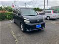 2007 Toyota Voxy