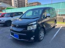 2010 Toyota Voxy
