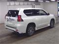 2017 Toyota Land Cruiser Prado