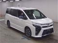2019 Toyota Voxy