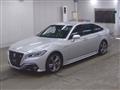 2019 Toyota Crown Hybrid