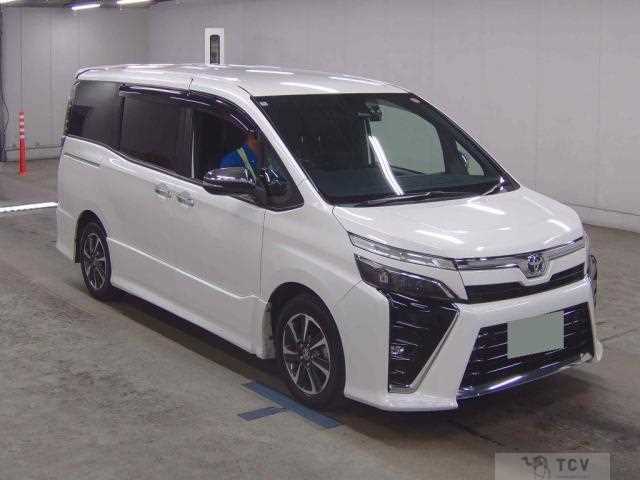 2020 Toyota Voxy