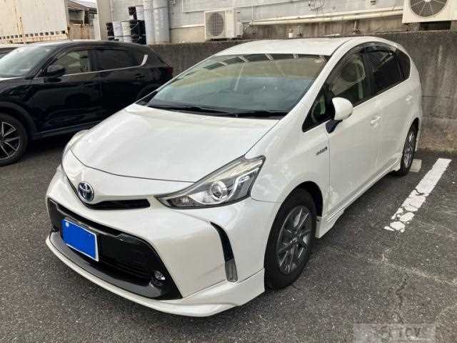 2014 Toyota PRIUS α